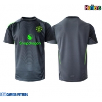 Camisa de Futebol Manchester United Goleiro Equipamento Secundário 2025-26 Manga Curta